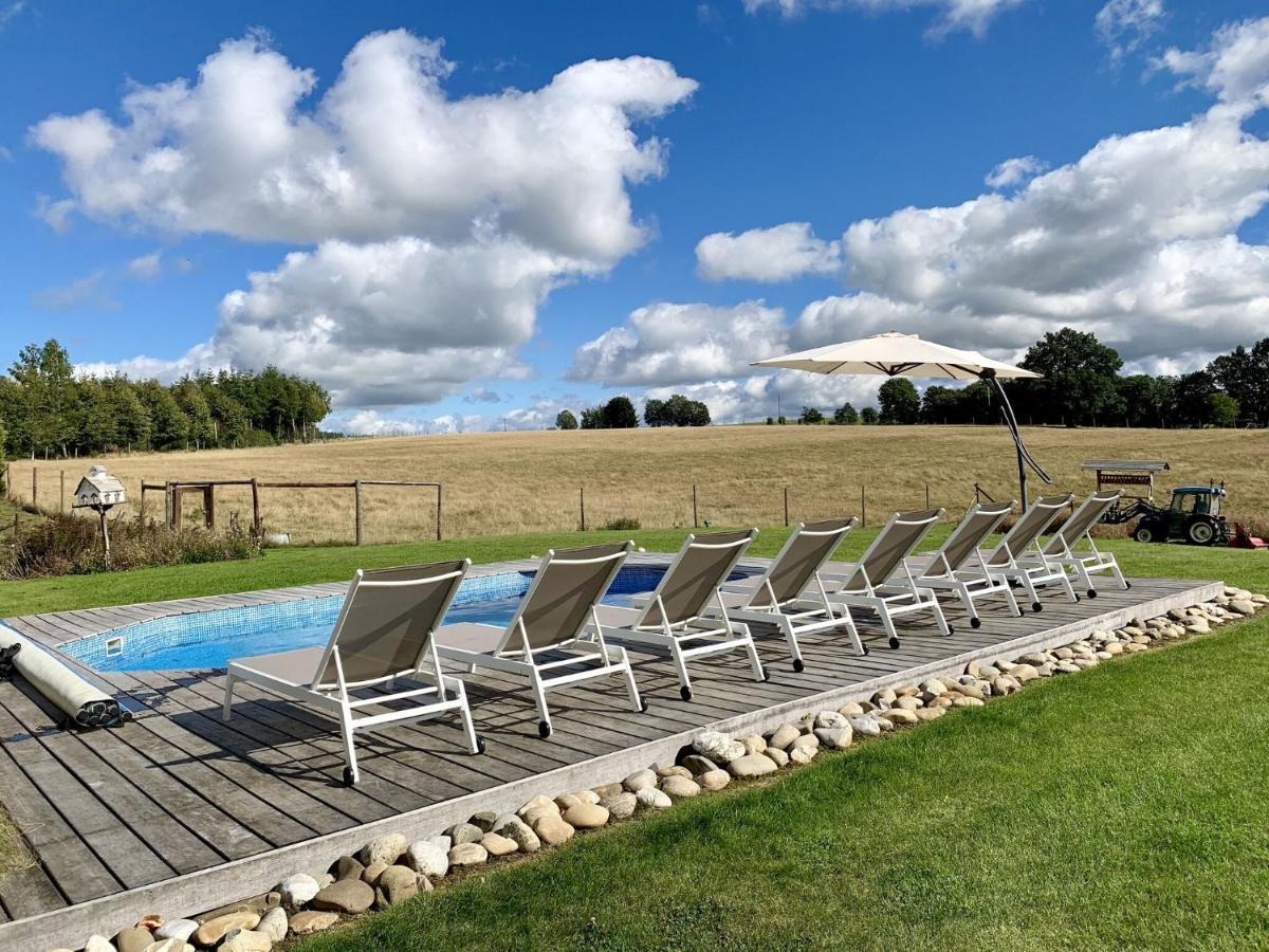 Leuk Huis Met Zwembad Cetturu Exteriör bild